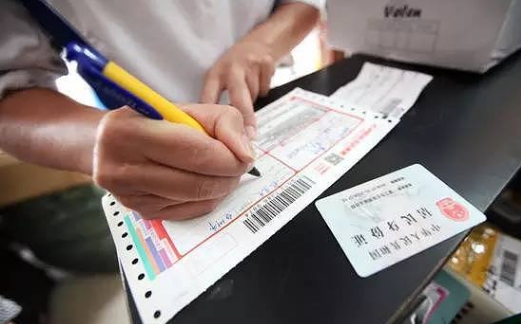 實名認(rèn)證難實施，X光安檢機助推快遞行業(yè)發(fā)展
